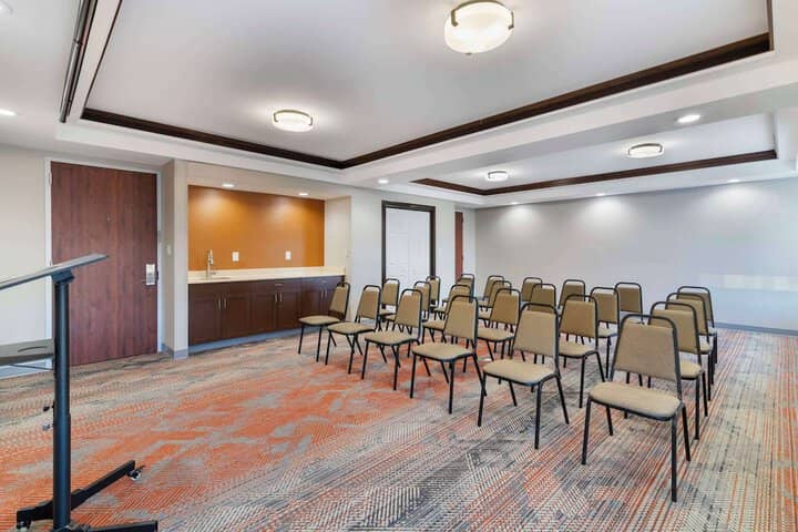 Meeting facility